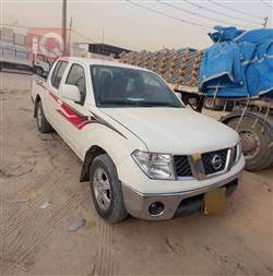 نيسان نافارا